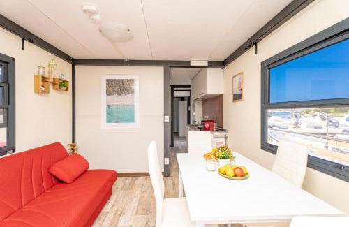 Porto Rotondo Boat Rental | Hoceanika Houseboat Porto Rotondo