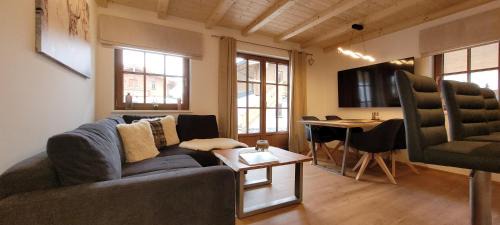 Rauris Apartment | Hochalmbahnen Chalets Rauris 1-16 WE1, Maislaufeldweg 1p EG