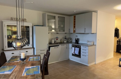 Neue Tiefe Apartment | Hochwertige Traumferienwohnung Neue Tiefe Nähe Südstrand
