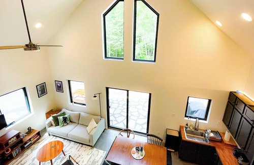 Herbster Cabin | Hodag House | Magical Cabin & Creature Comforts