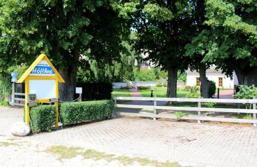 Alt Reddevitz Apartment | Hoefthus 11