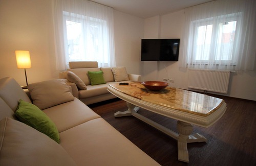 Heppenheim Apartment | Hofreite Top 1: Beautiful, high quality apartment with 63 m²