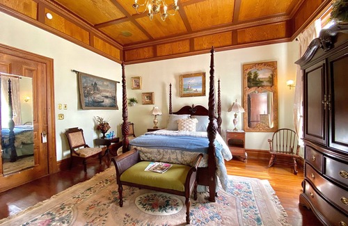 Hogansville Bed & Breakfast | Hogan House at Rose Hill B&B