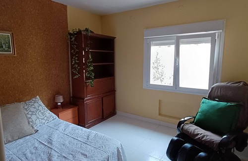 Fuencarral-El Pardo House | Hogar en Espacio Verde Tranquilo y con Areas Compartidas de Disfrute