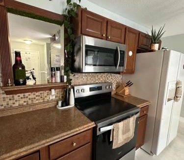 Orchid Lake Village House | Hogar