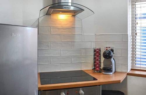 Newbiggin-by-the-Sea Cottage | Hogarth Apartment by the Sea-UK46447