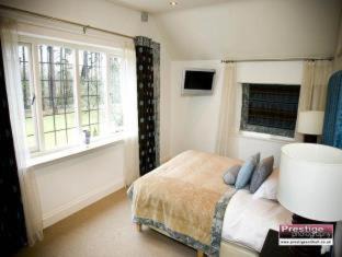 Codsall Hotel | Hogarths
