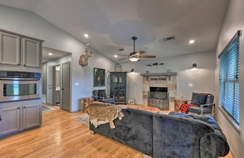 Hodgen House | Hogden Home Near the Black Fork River and Trails!