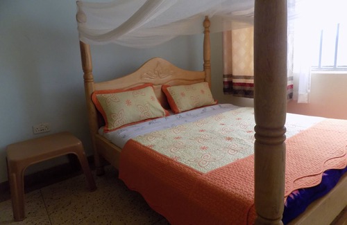 Bugahya Hotel | HOIMA BREEZE MOTEL