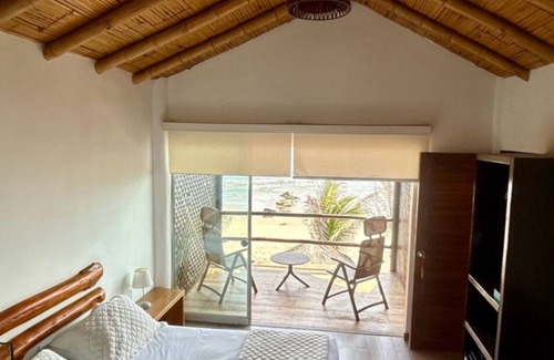 Punta Sal Hotel | Hoja de Palma Bungalows