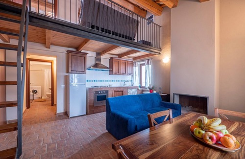 Mombaroccio House | Holiday Home in Villagrande near Pool & Beach