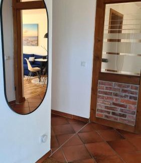 Schwanbeck Apartment | HoLa Auszeit - ehemalige Scheune am Dassower See