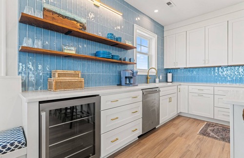 Manteo House | Holata Love 4 Bedroom home at Pirate's Cove