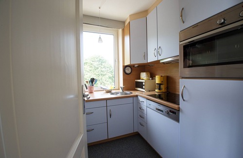 Wyk auf Foehr Apartment | Hold your nose to the wind and feel the sun on your skin.