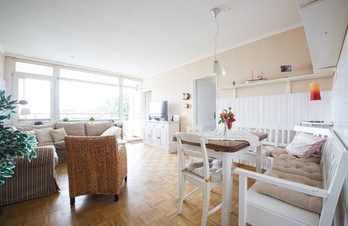 Wyk auf Foehr Apartment | Hold your nose to the wind and feel the sun on your skin.