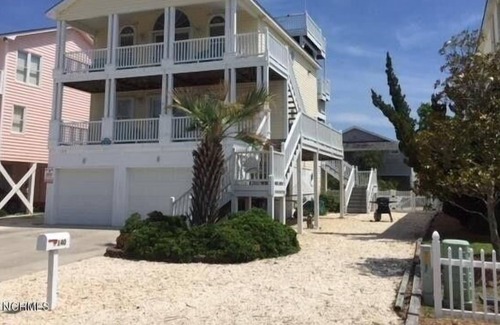 Holden Beach House | Holden On' South 4 Bedroom Home by RedAwning