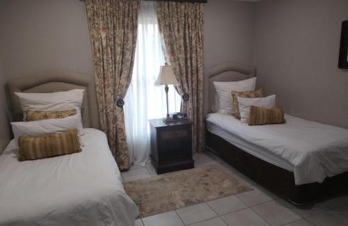 Greater Johannesburg Metropolitan Area Hotel | Hole In One