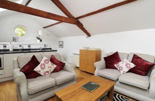 Lorton House | Holemire Barn