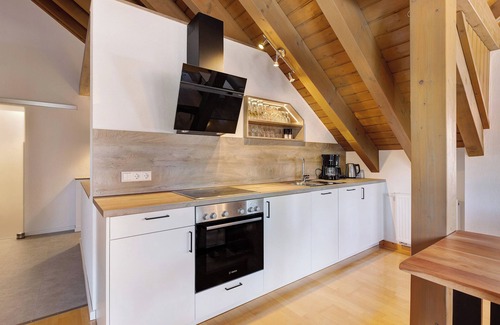 Koenigsfeld im Schwarzwald Apartment | Holiday Apartment 'Dorfblick' with Balcony and Wi-Fi