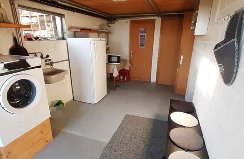 Reichenbach im Kandertal Ski Chalet | Holiday house Reichenbach im Kandertal for 1 - 6 persons with 3 bedrooms - Detached holiday house
