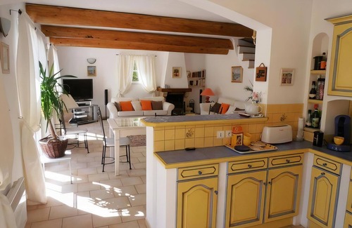 Saint-Maurice-sur-Eygues House | Holiday Home 'Villa La Siesta' with Private Pool, Private Terrace and Wi-Fi