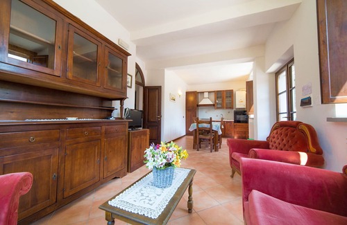 Passignano sul Trasimeno Apartment | Holiday apartment in farmhouse - Melograno - Residenze San Martino