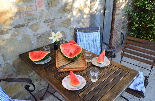 Collesanto Apartment | Holiday apartment La Nostalgia in countryhouse with pool, Lake Trasimeno Umbria