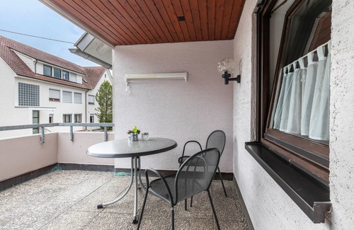Kirchheim unter Teck Apartment | Holiday Apartment "Apartment Am Wasen" with Balcony