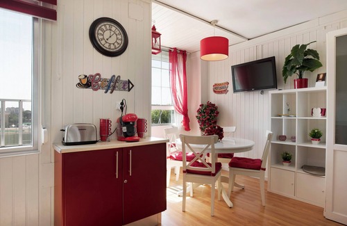 Jerez de la Frontera Apartment | Holiday Apartment "Caprichos" with Wi-Fi