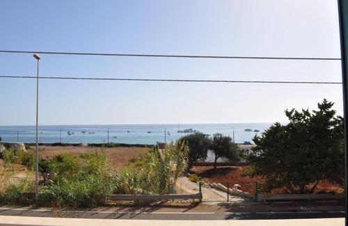 Marina San Gregorio Apartment | Holiday apartment Marina di Felloniche for 1 - 4 persons with 1 bedroom - Twin house