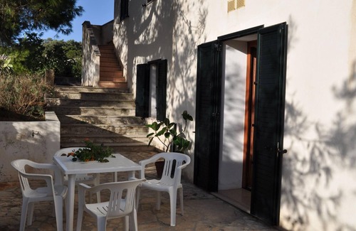 Marina San Gregorio Apartment | Holiday apartment Marina di Felloniche for 1 - 4 persons with 1 bedroom - Twin house