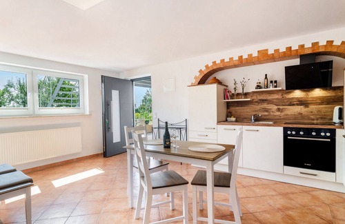 Herdwangen Schoenach Apartment | Holiday Apartment '2' with Shared Terrace, Shared Garden and Wi-Fi