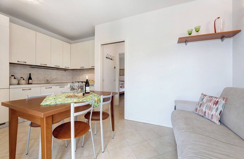 Desenzano del Garda Apartment | Holiday Apartment 'Katy Lake Salvia' with Shared Pool, Private Terrace & Wi-Fi