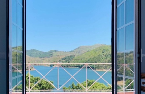 Ferreira do Zezere House | Holiday Apartment "Lakeside rest"