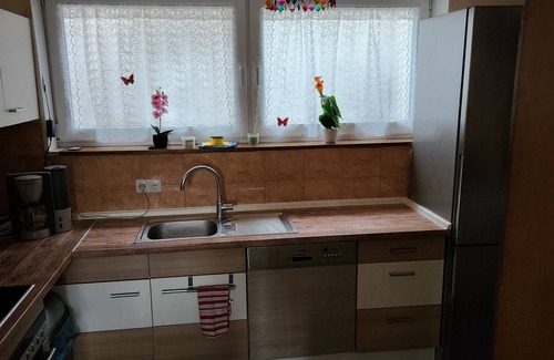 Sandberg Apartment | Holiday Apartment "Metz" with Private Terrace & Wi-Fi