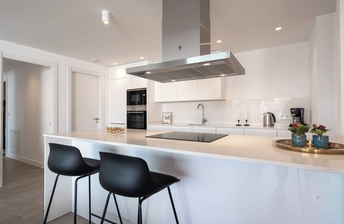 La Cala de Mijas Apartment | Holiday Apartment Navigolf 470 with Mountain View, Pool, Terrace & Wi-Fi