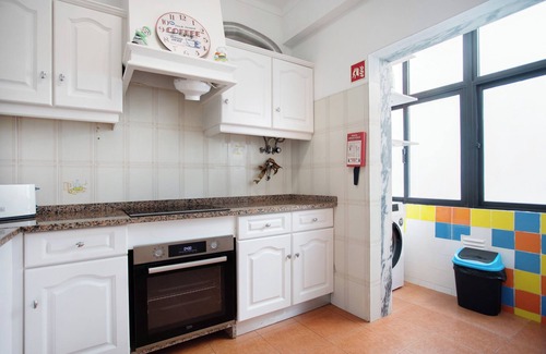 Nossa Senhora do Populo Apartment | Holiday Apartment "Da Alegria" with Private Terrace, Balcony & Wi-Fi