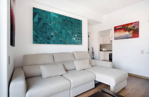 Nossa Senhora do Populo Apartment | Holiday Apartment "Da Alegria" with Private Terrace, Balcony & Wi-Fi
