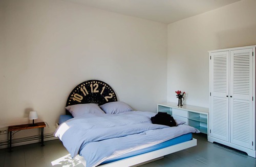 Neuenhagen Apartment | Holiday Apartment "Die Schwedenkoje" with 2 Shared Terraces, Shared Garden & Wi-Fi