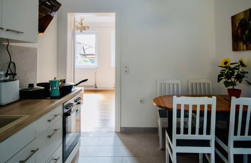 Neuenhagen Apartment | Holiday Apartment "Die Jute Stube" with 2 Shared Terraces, Shared Garden & Wi-Fi