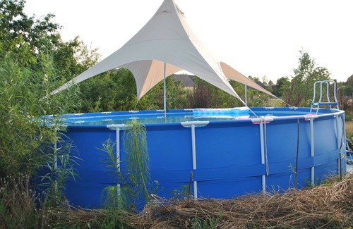 Zempow Apartment | Holiday Apartment 'Im Haus Ginkgo' with Shared Pool, Shared Terrace and Wi-Fi