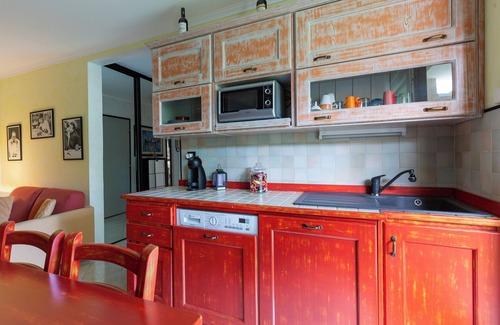 Annecy-le-Vieux Apartment | Holiday Apartment 'Maison Bruno' with Private Terrace & Wi-Fi