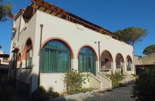Marina di Campo Apartment | Holiday Apartment "Golden River 8" with Sea View