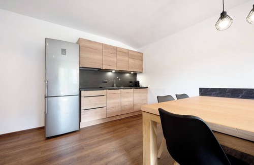 Riscone Apartment | Holiday Apartment "Haus Mader 2" with Mountain View, Private Terrace & Wi-Fi