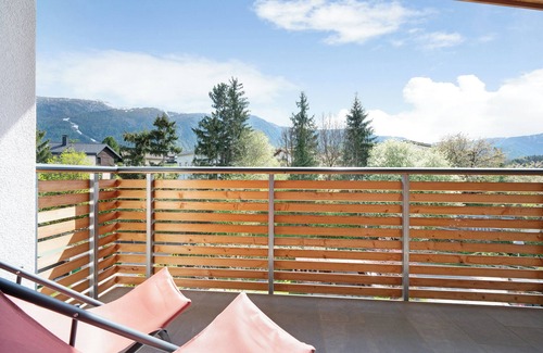 Riscone Apartment | Holiday Apartment "Haus Mader 1" with Mountain View, Private Terrace & Wi-Fi