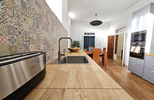 Montemor-o-Novo Apartment | Holiday Apartment "Casa Semedo" with Private Terrace, Balcony & Wi-Fi