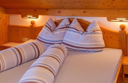 Rossleithen Other | Holiday apartment I "Morgenrot"/2 bedrooms/shower/WC - Biohof Gschwandt