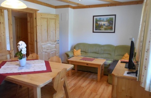 Rossleithen Other | Holiday apartment "Blumenwiese"/2 bedrooms/shower/WC - Biohof Gschwandt