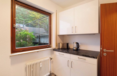 Bad Liebenzell Apartment | Holiday Apartment "in Ruhiger Aussichtslage" with Balcony & Wi-Fi