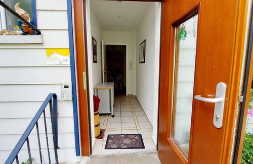 Kamp-Bornhofen Apartment | Holiday apartment with garden, terrace and barbecue